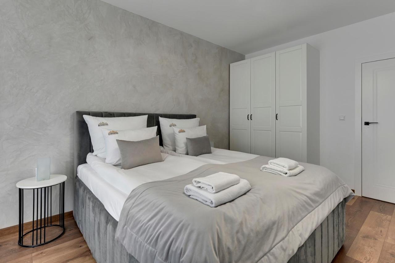 Bastion Walowa City Center & Parking By Downtown Apartments Gdańsk Extérieur photo